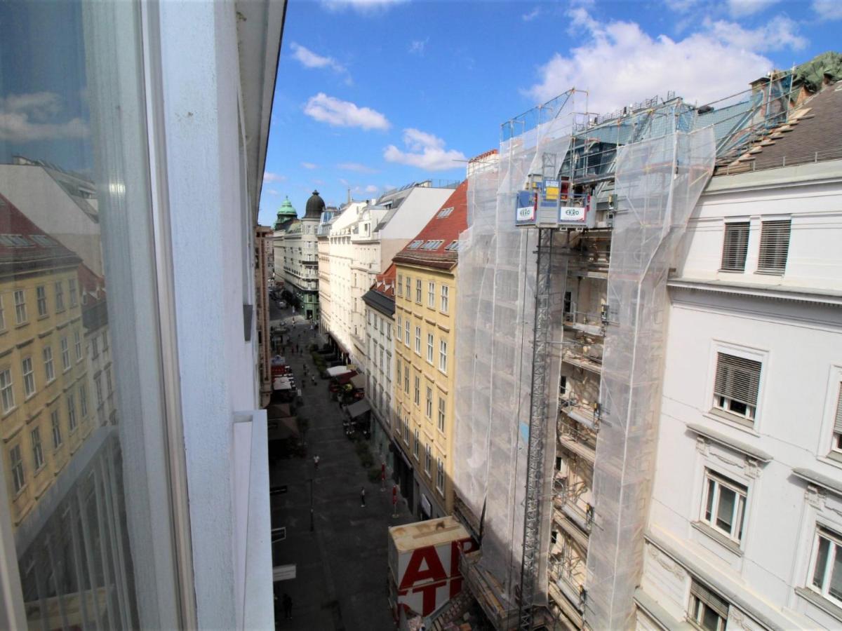 Apartment Opera By Interhome Wien Ngoại thất bức ảnh