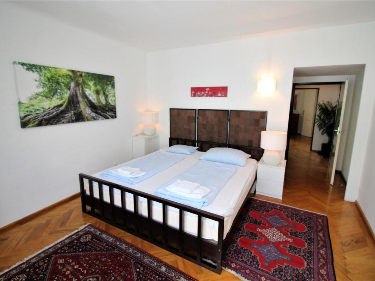 Apartment Opera By Interhome Wien Ngoại thất bức ảnh