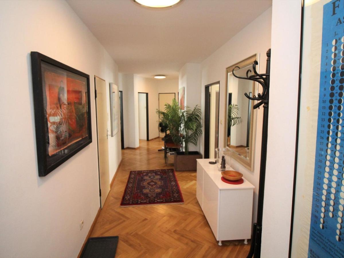 Apartment Opera By Interhome Wien Ngoại thất bức ảnh