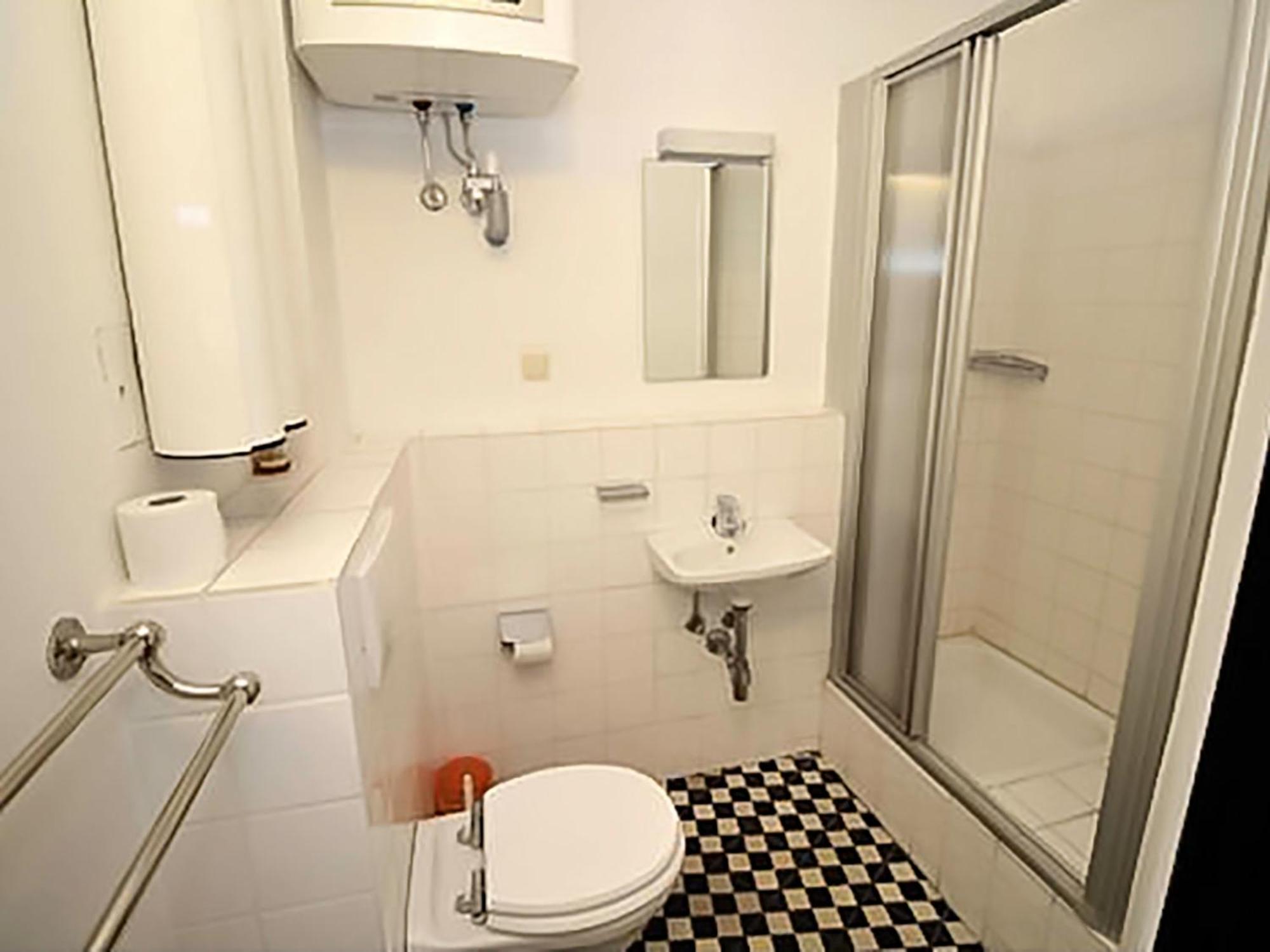 Apartment Opera By Interhome Wien Ngoại thất bức ảnh
